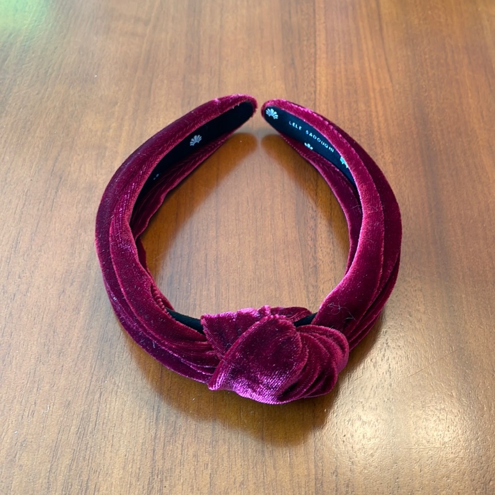 GUC Lele Sadoughi Velvet Headband